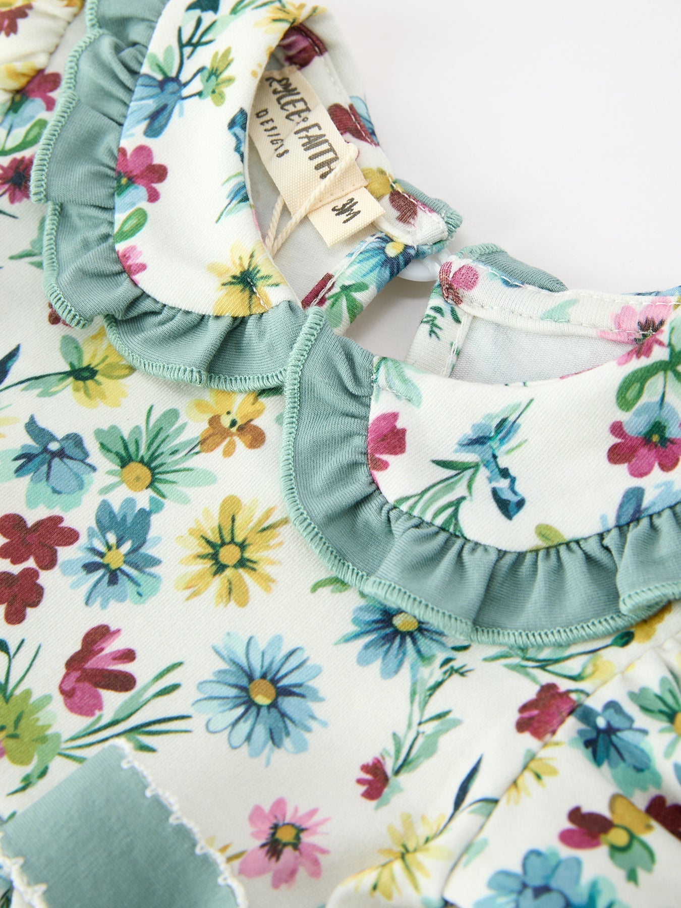 Green Floral Girls Outfit Set Ruffle Collar Bow Baby Bloomer Set