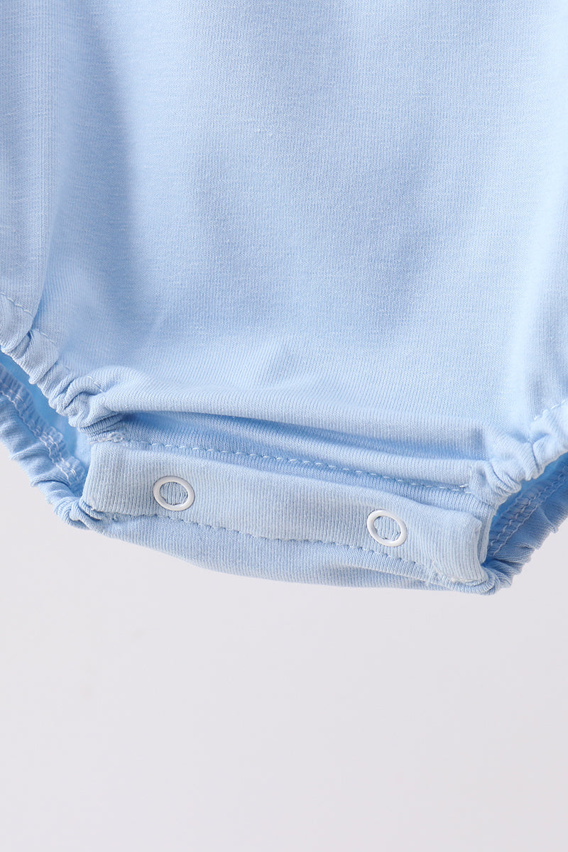 Blue Shells Embroidered Bubble