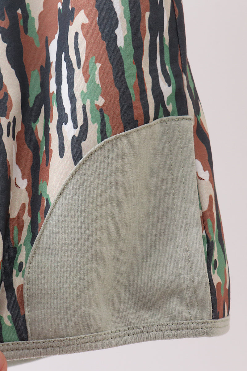 Camo Duck Embroidered Zip Vest